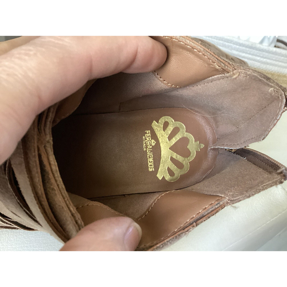 Ankle Boots Beige W/Fringe Straps Almond Toe Woman Sz 7.5 Fergalicious Iggy Sand - Picture 8 of 12